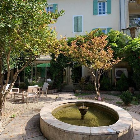 Effets Personnels Orange (Vaucluse) Exterior foto